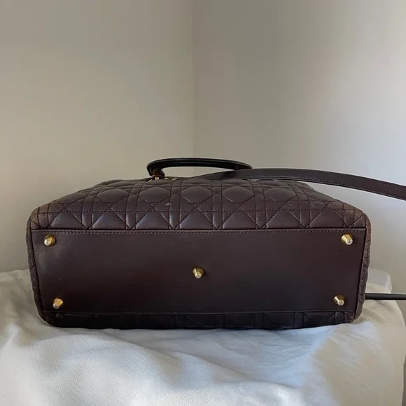 Christian Dior Lambskin Cannage Large Dark Brown Lady Dior
Shoulder Bag - Picture 5 of 11